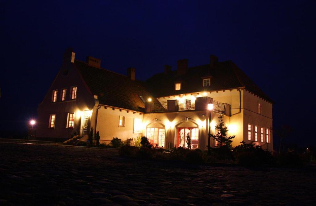파프로트키 Gosciniec Rycerski B&B 외부 사진