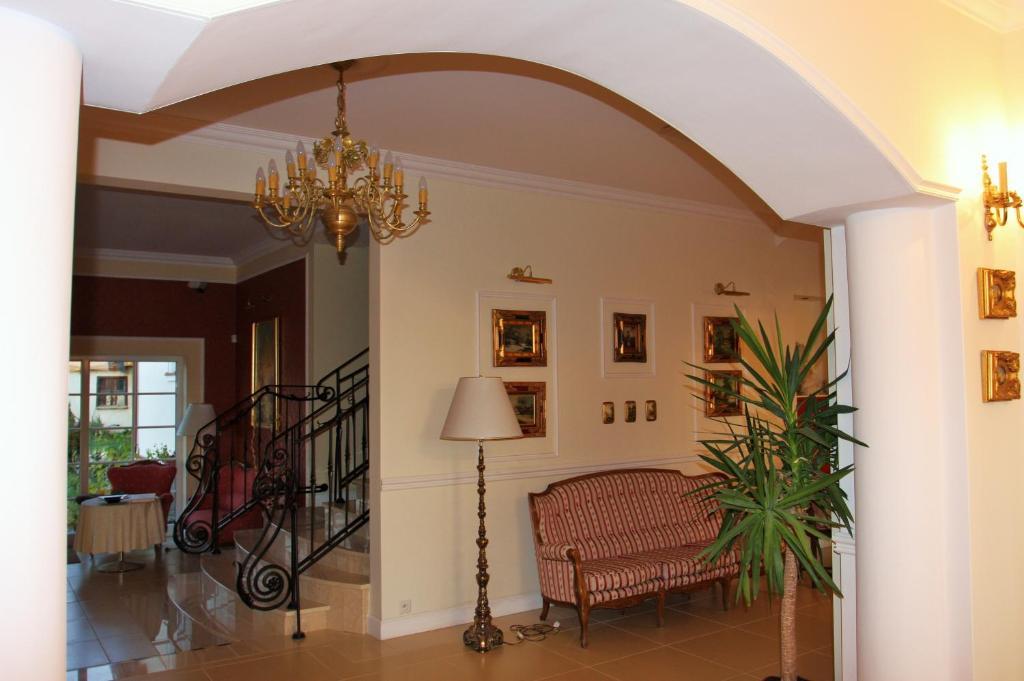 파프로트키 Gosciniec Rycerski B&B 외부 사진