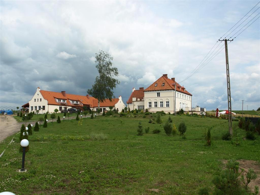 파프로트키 Gosciniec Rycerski B&B 외부 사진